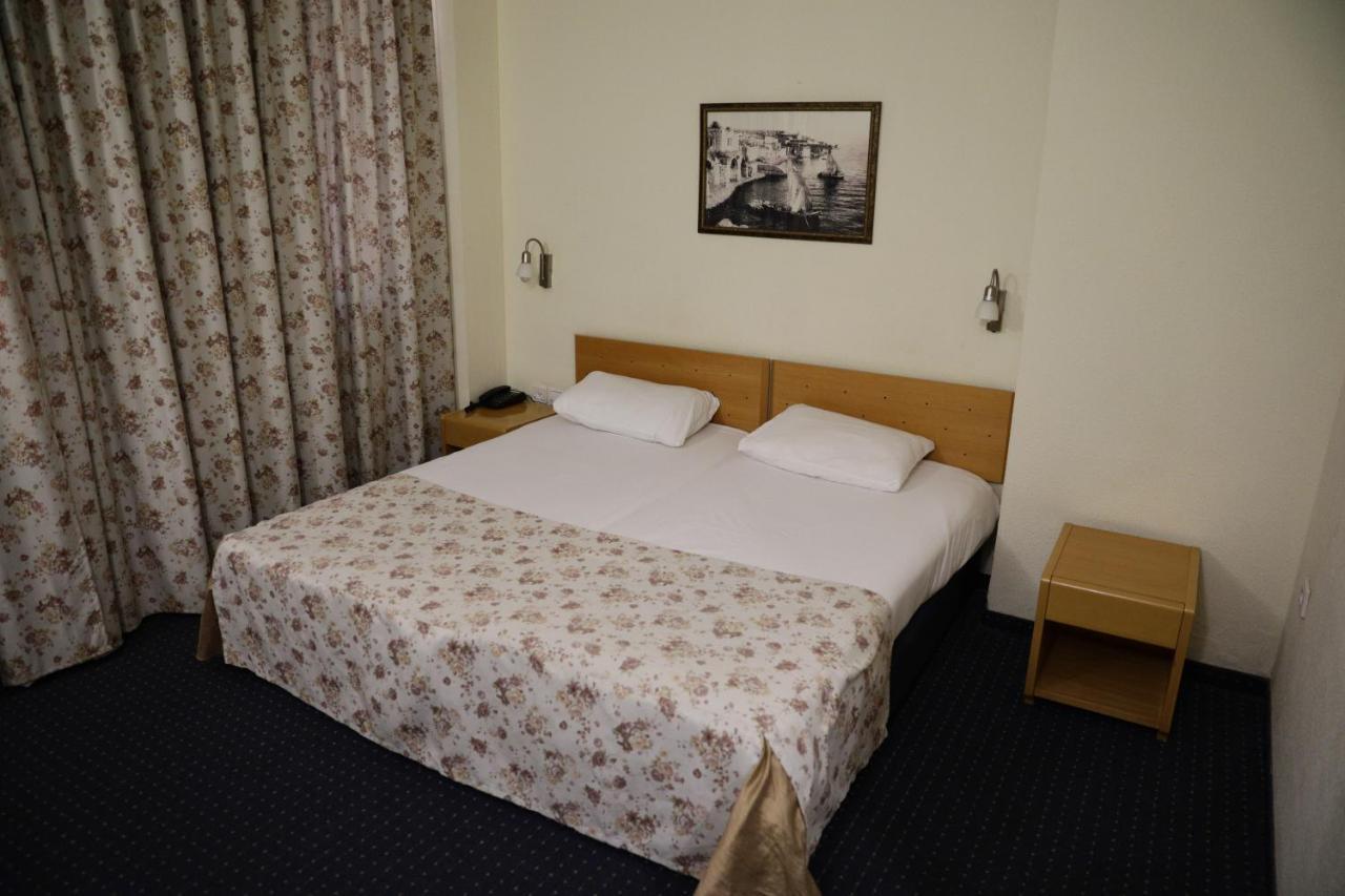 Hotel & Museum Dona Gracia Тверия Экстерьер фото