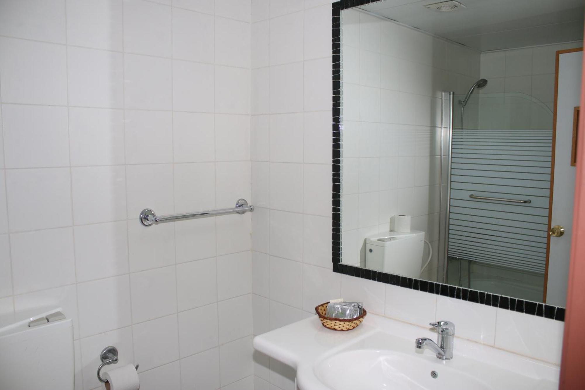 Hotel & Museum Dona Gracia Тверия Номер фото
