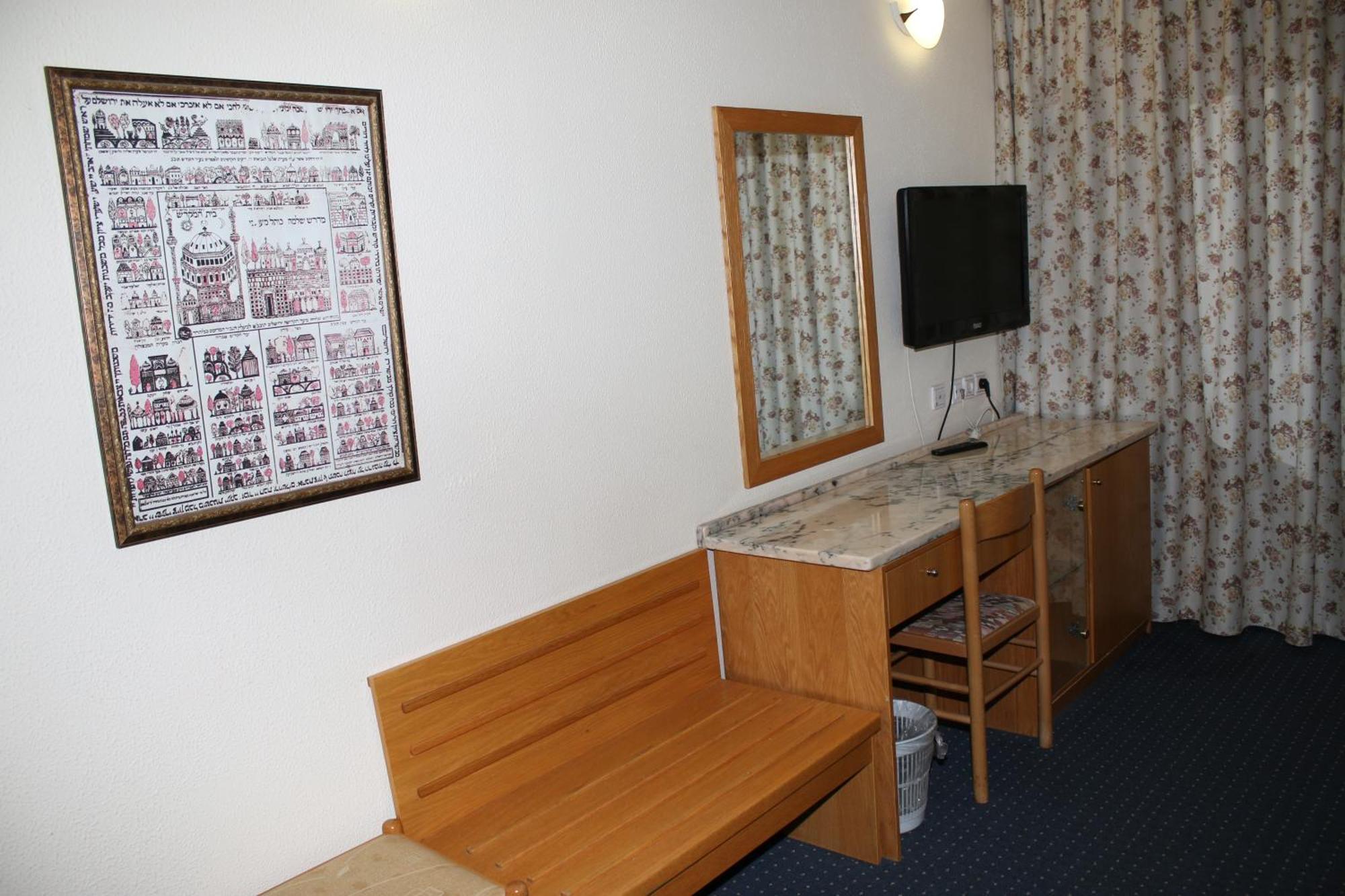 Hotel & Museum Dona Gracia Тверия Номер фото