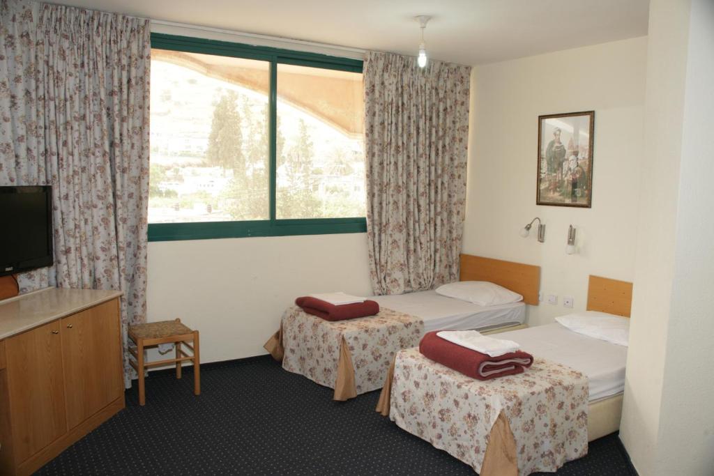 Hotel & Museum Dona Gracia Тверия Номер фото