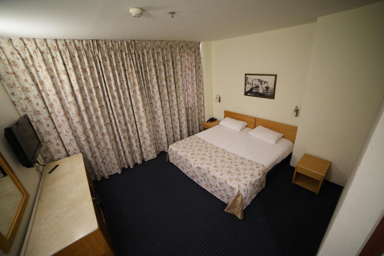 Hotel & Museum Dona Gracia Тверия Экстерьер фото